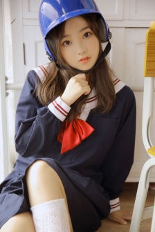 内衣比基尼美女图片